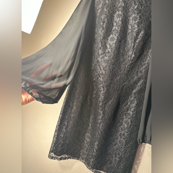 Formal sexy little black lace sheer flowy sleeves size s - Picture 11 of 12
